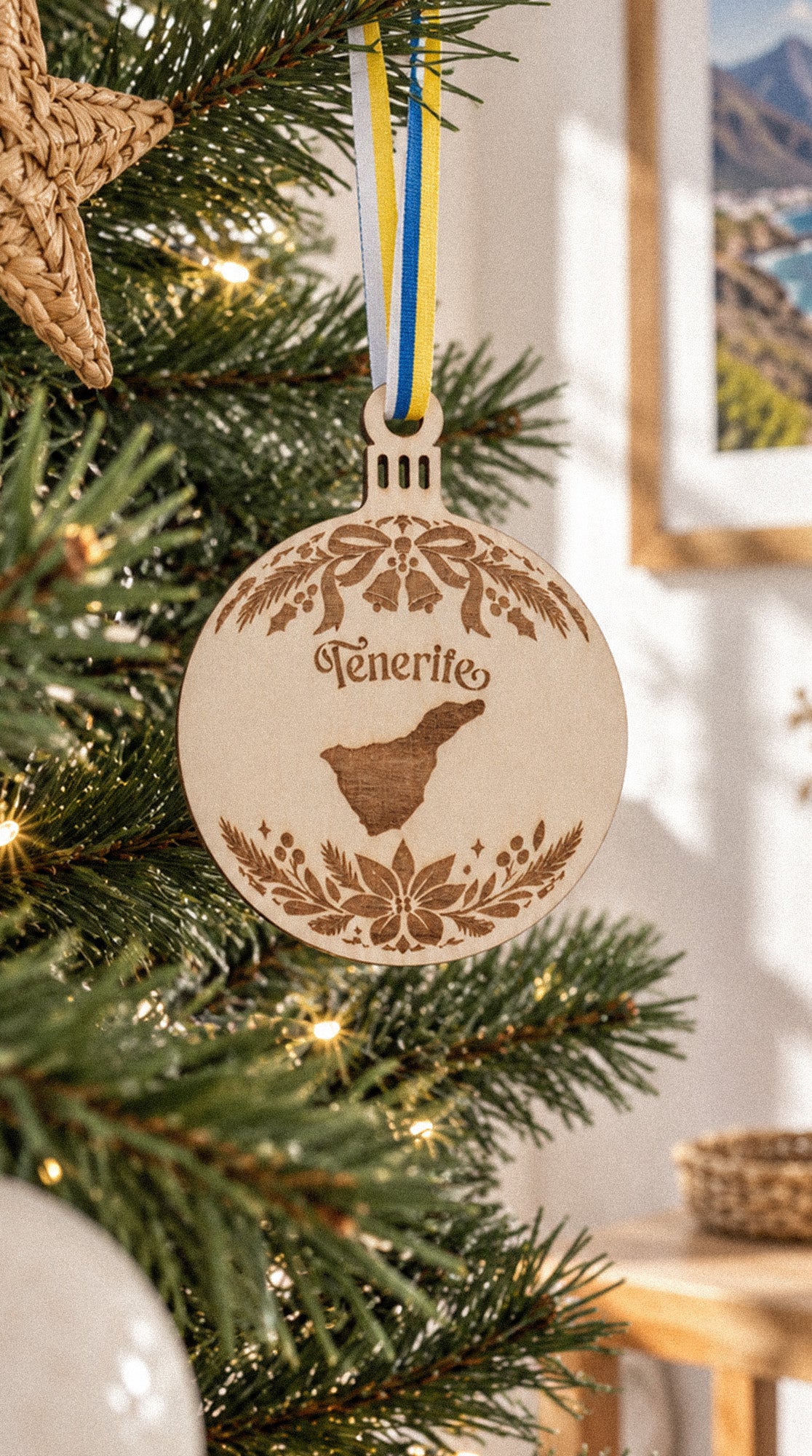 Bolas de Navidad de madera · Islas Canarias