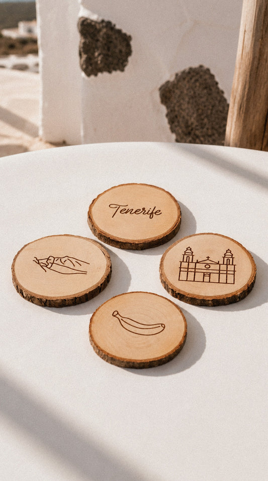 Set de 4 posavasos de madera de pino: Iconos de Tenerife