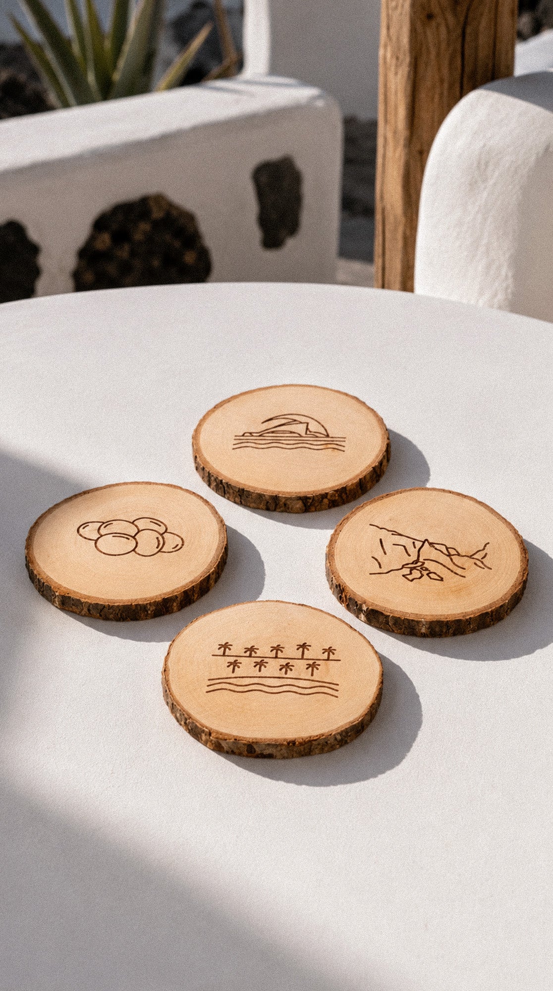 Set de 4 posavasos de madera de pino: Iconos de Tenerife