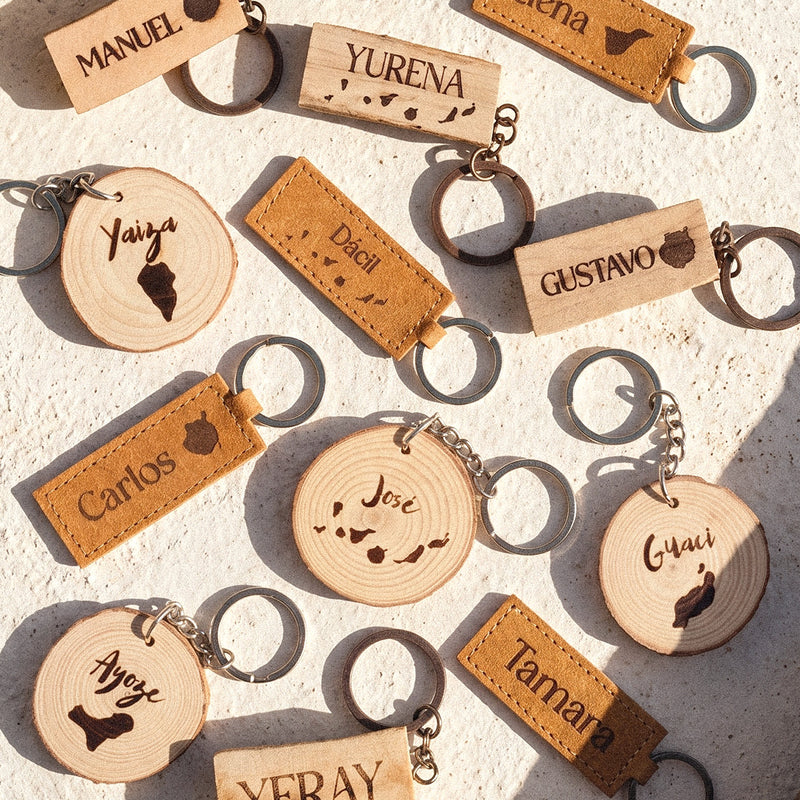 Llaveros canarios personalizados